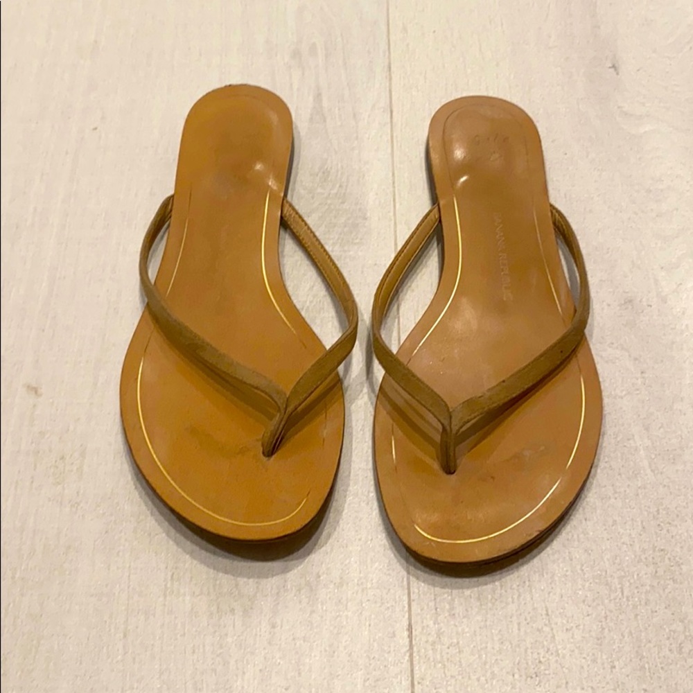 Banana Republic sandals